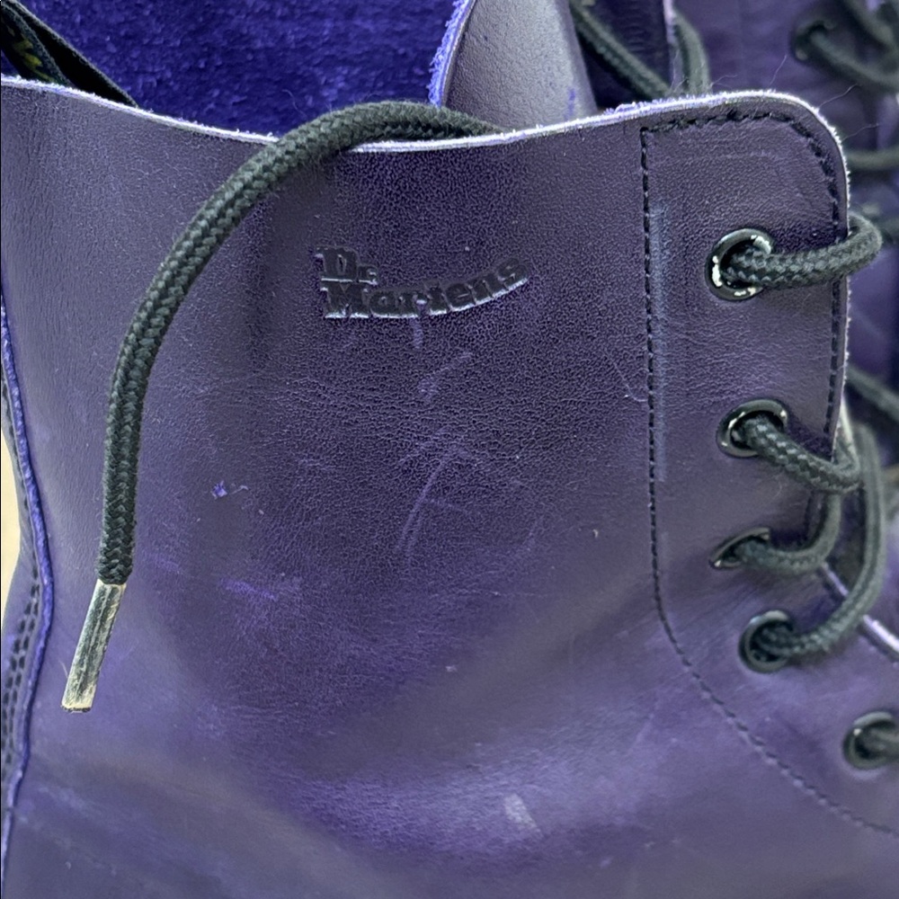 Made In England Vintage Dr. Martens Pointed Toe Combat Boots - Picture 4 of 9